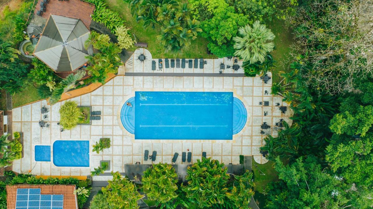 Tilajari Hotel Resort La Fortuna Екстер'єр фото